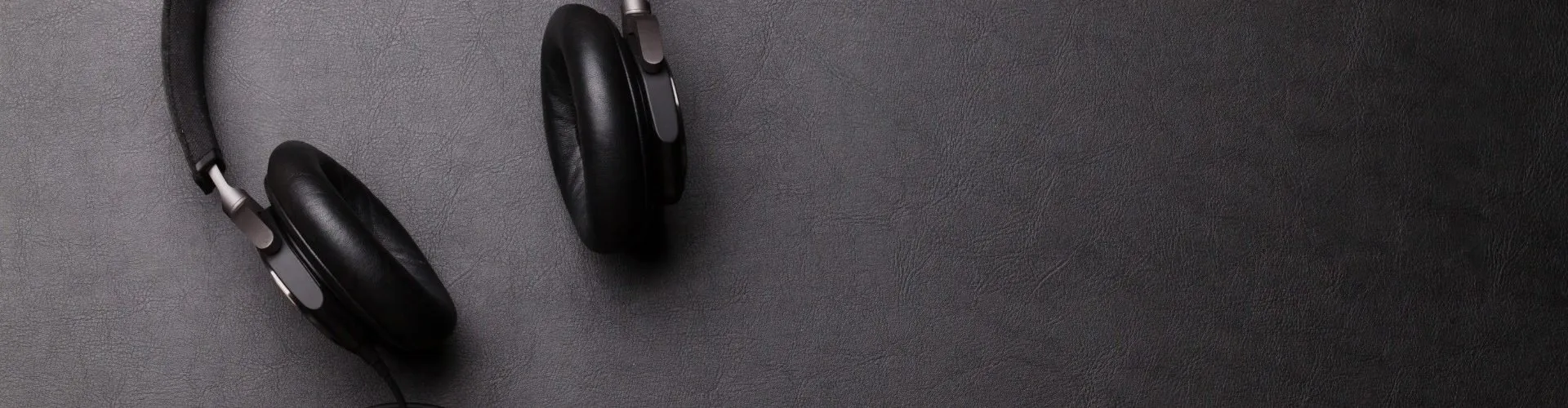 headphone and earbud discomfort